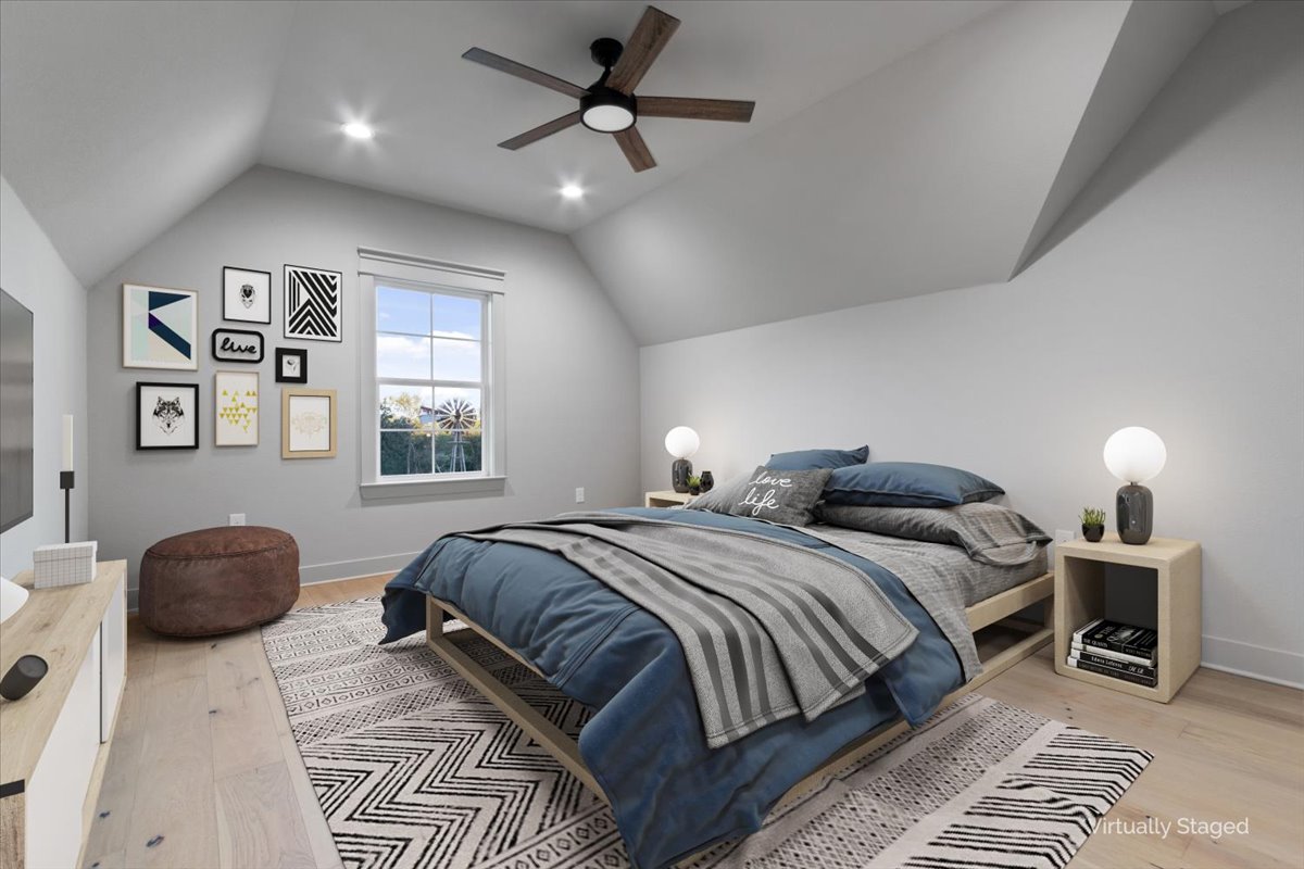 1443-Roy-Upstairs-Bedroom